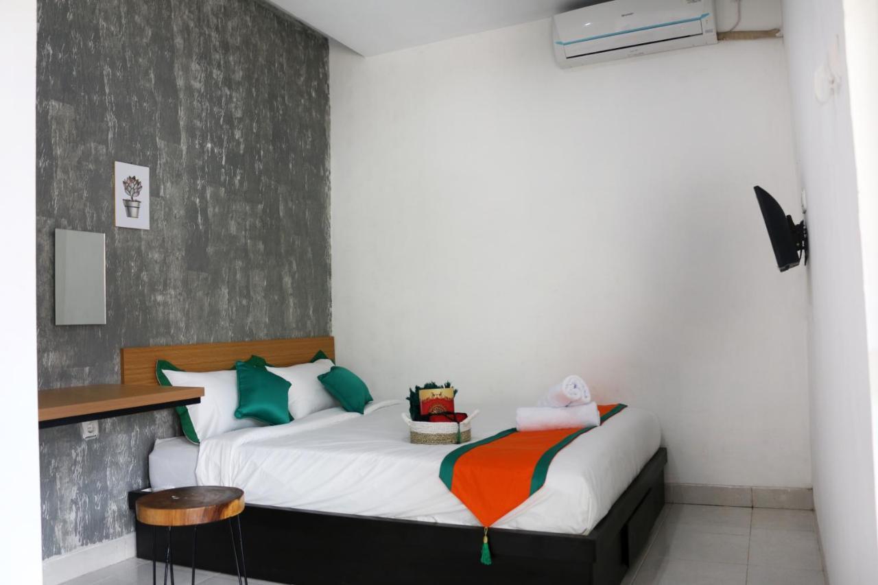 Hotel Jogja Kili Suci By Simply Homy Джокьякарта Экстерьер фото